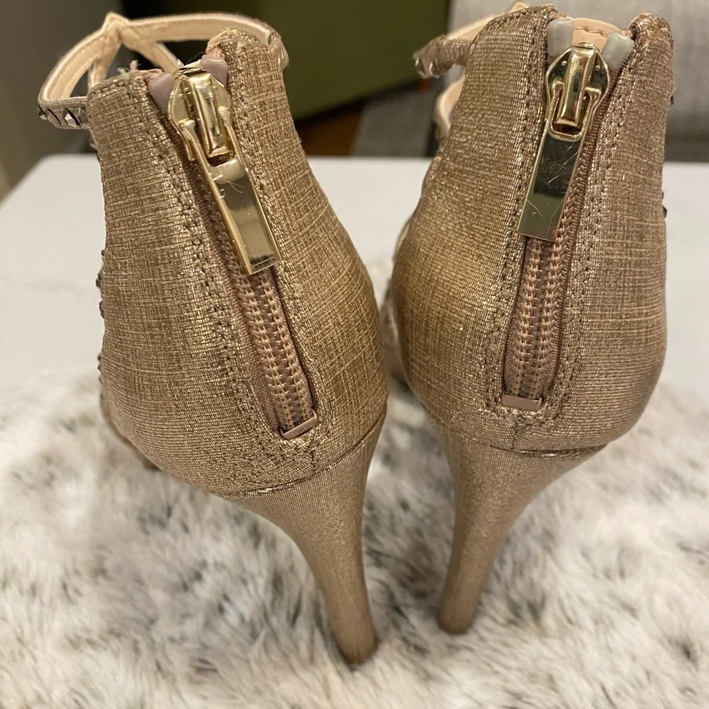 Platform Heels Glam Formal Holiday Champagne Gold Rhinestone Studded Size 7.5